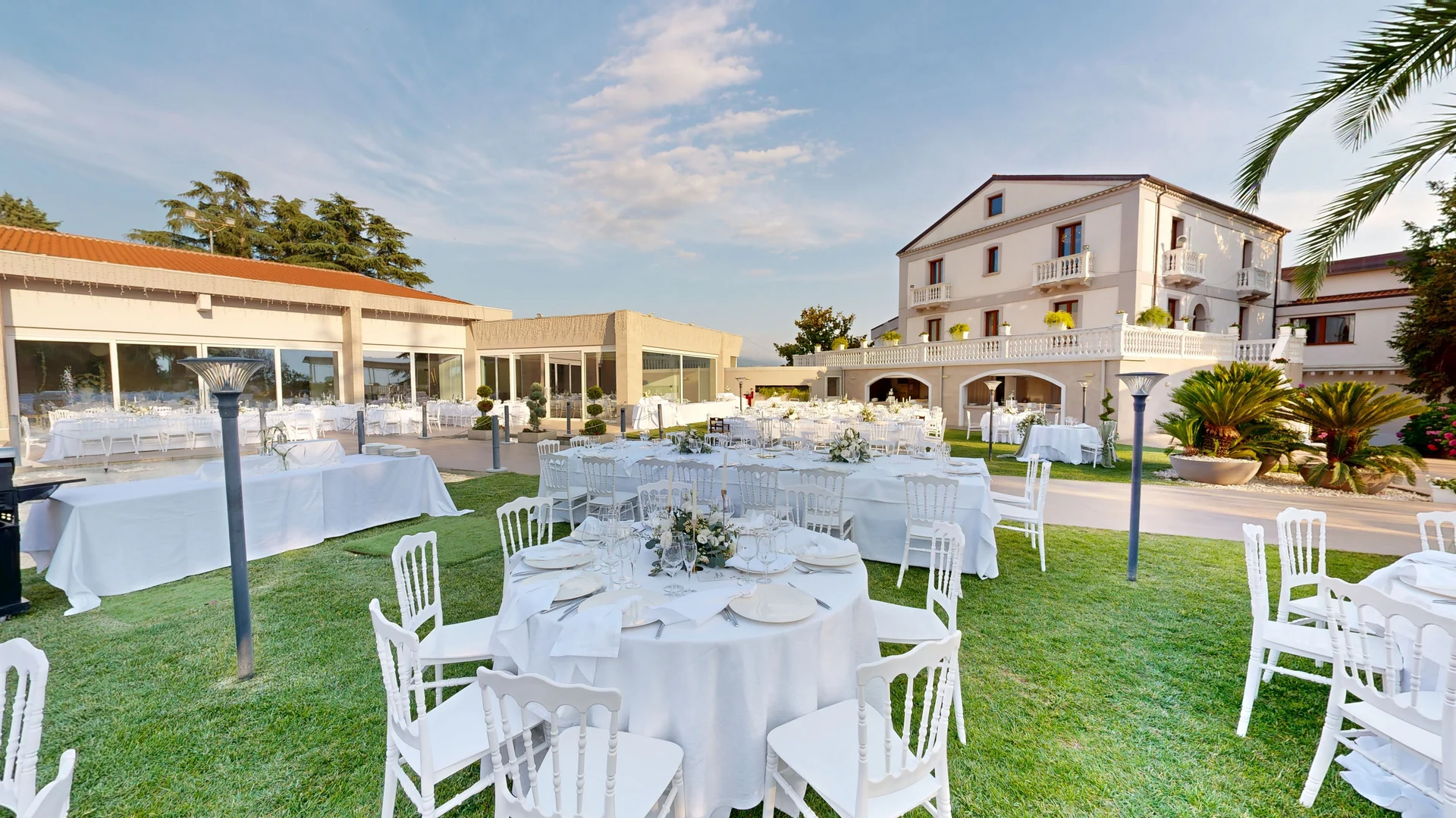 REGAL GARDEN RICEVIMENTI
