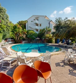 GRAND HOTEL DE ROSE