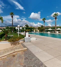 CLUB HOTEL KENNEDY